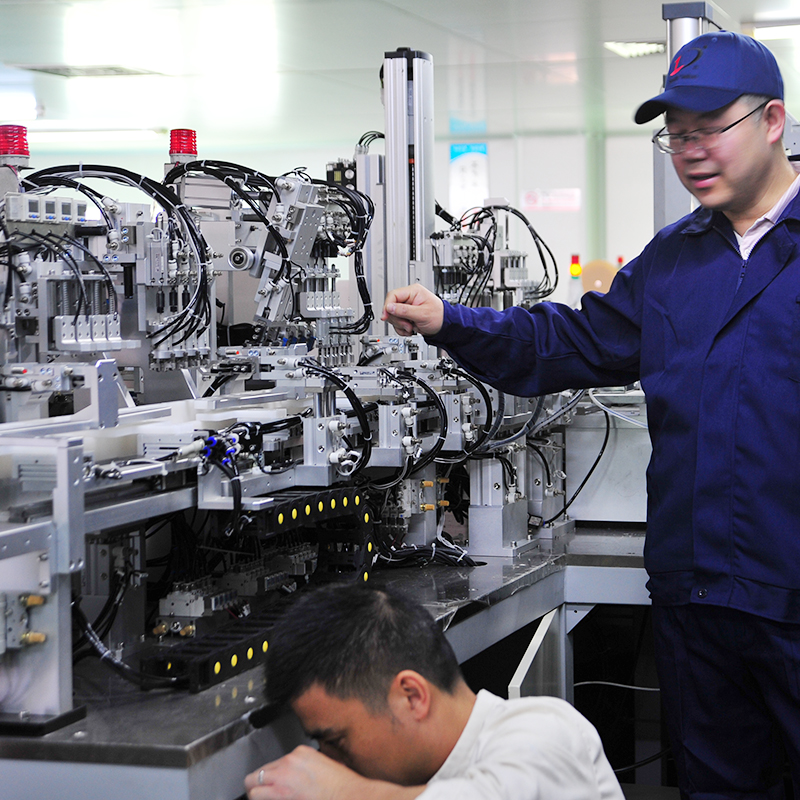 翼型接頭擰帽全自動(dòng)組裝機(jī)